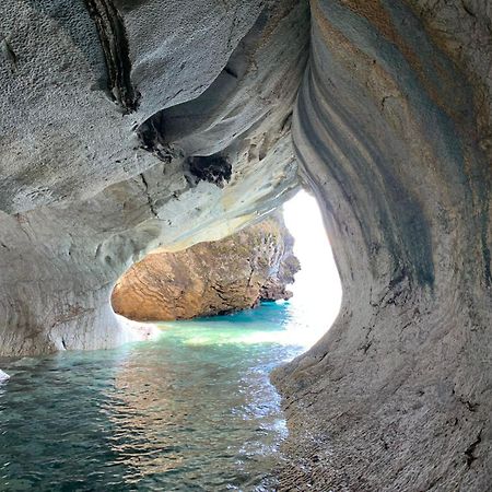 Cabana Cavernas Austral Puerto Sanchez Exterior foto